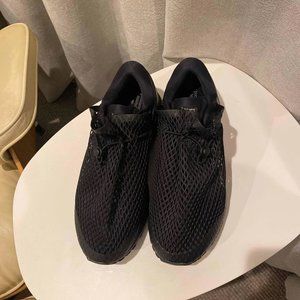 Vivienne Westwood x Asics gel kayano 26